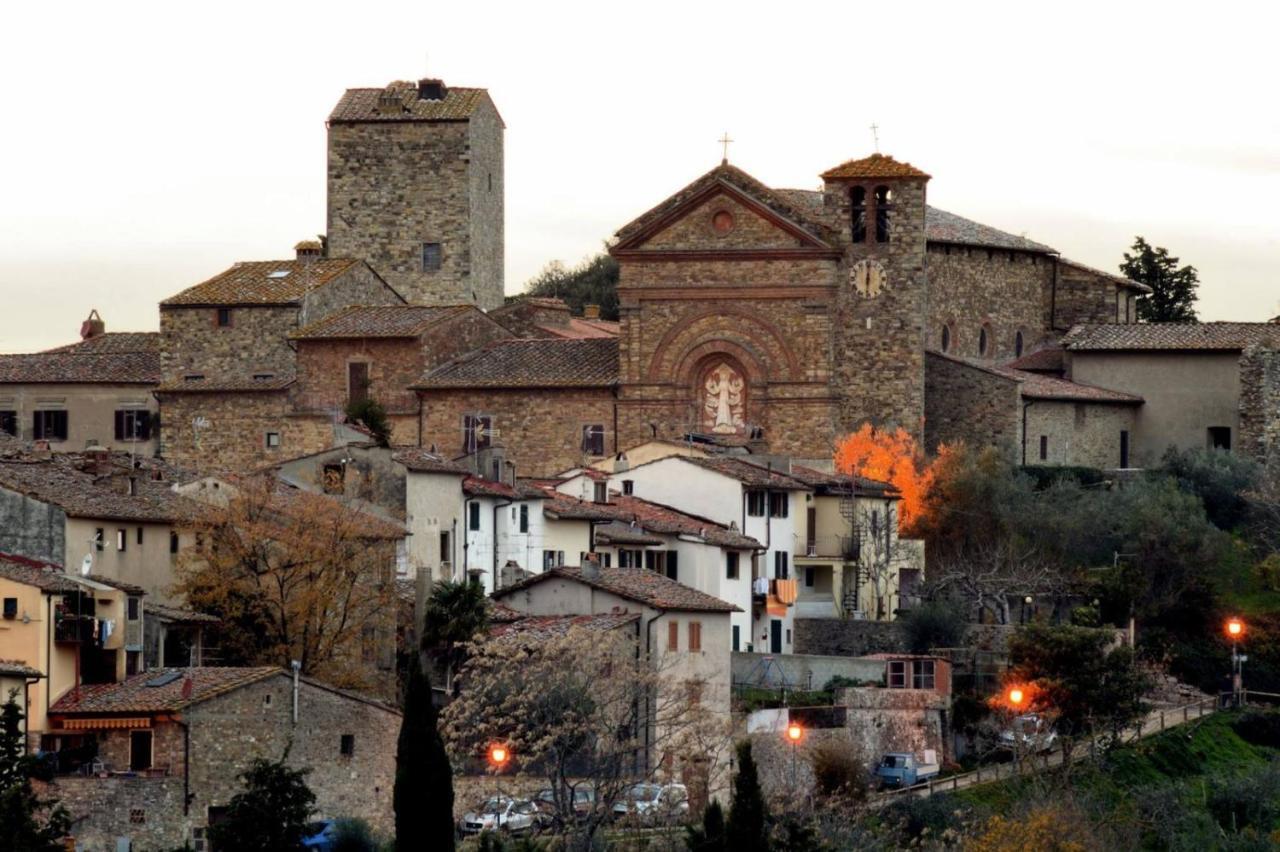 Hostal La FIABA Castellina in Chianti Exterior foto